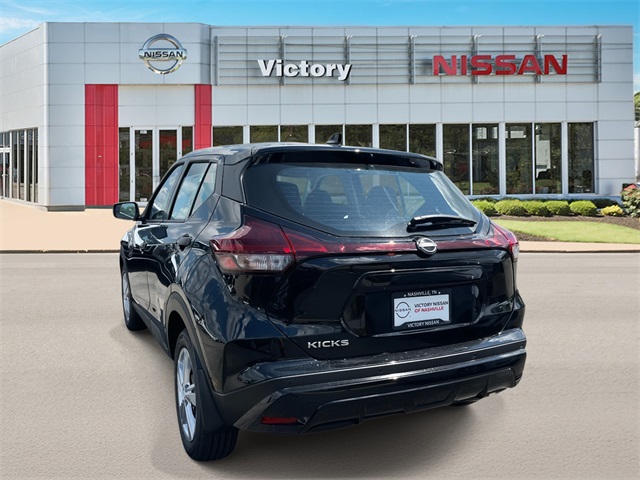 2025 Nissan Kicks Play S photo 4