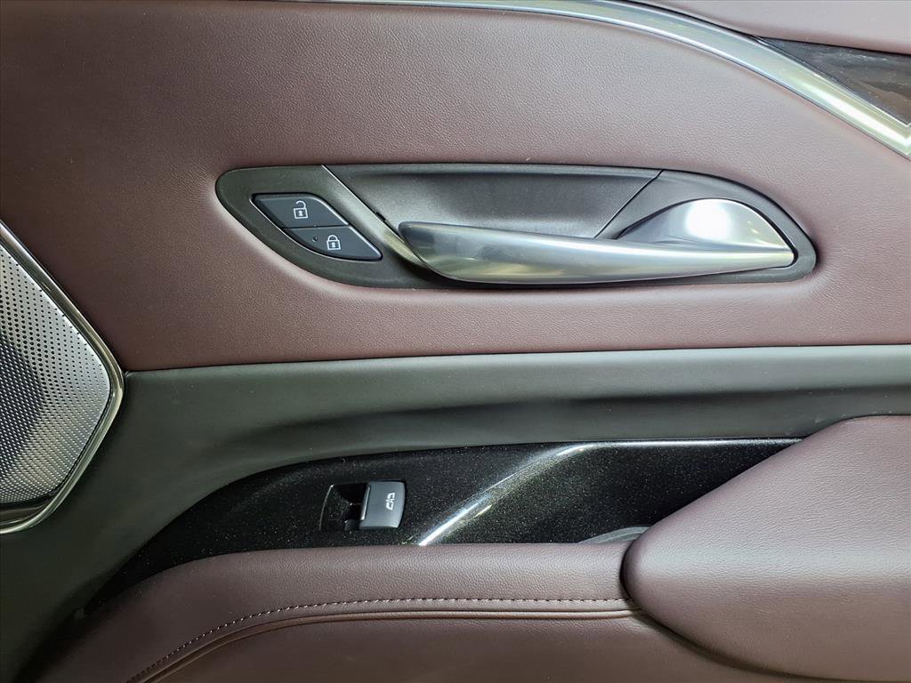 2024 Cadillac Escalade ESV Sport Platinum photo 14