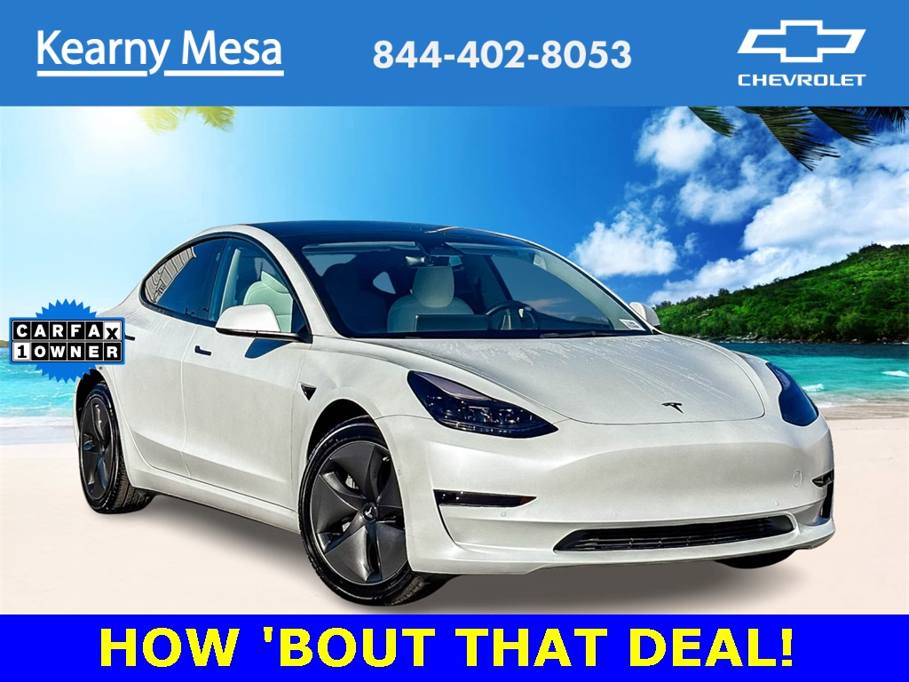 2022 Tesla Model 3 Base's photo