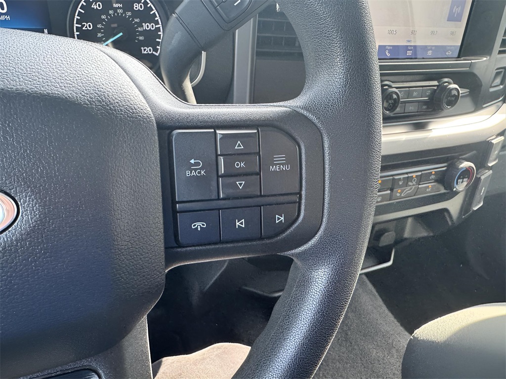 2023 Ford F-150 XLT photo 22