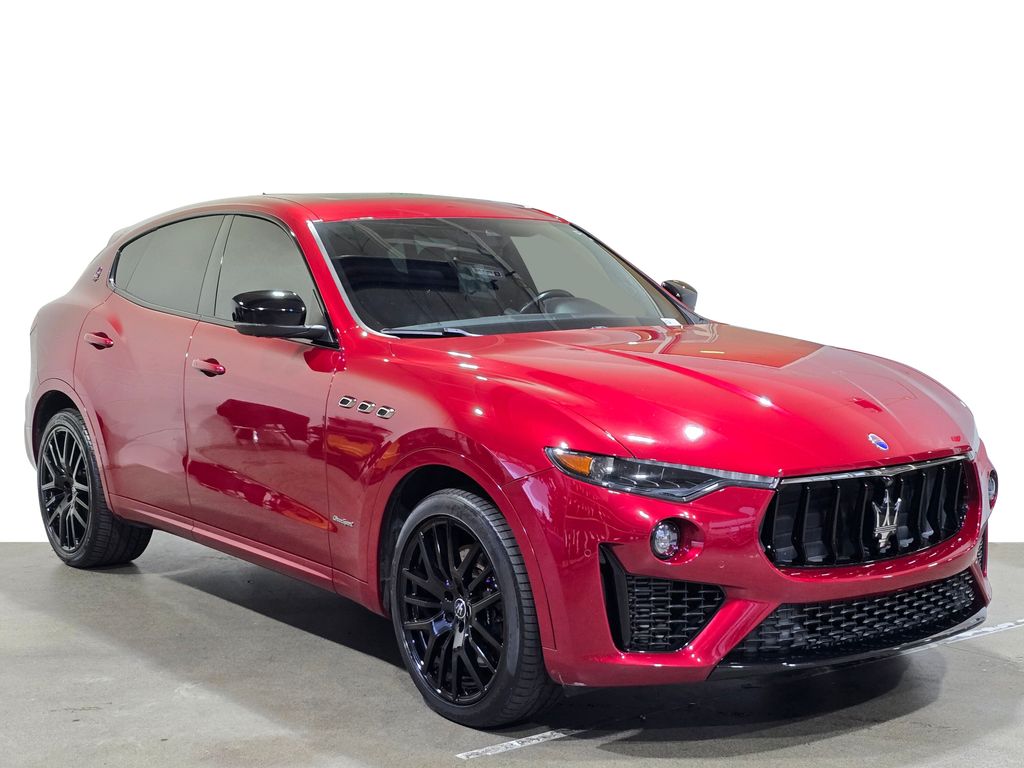 2020 Maserati Levante GranSport photo 3