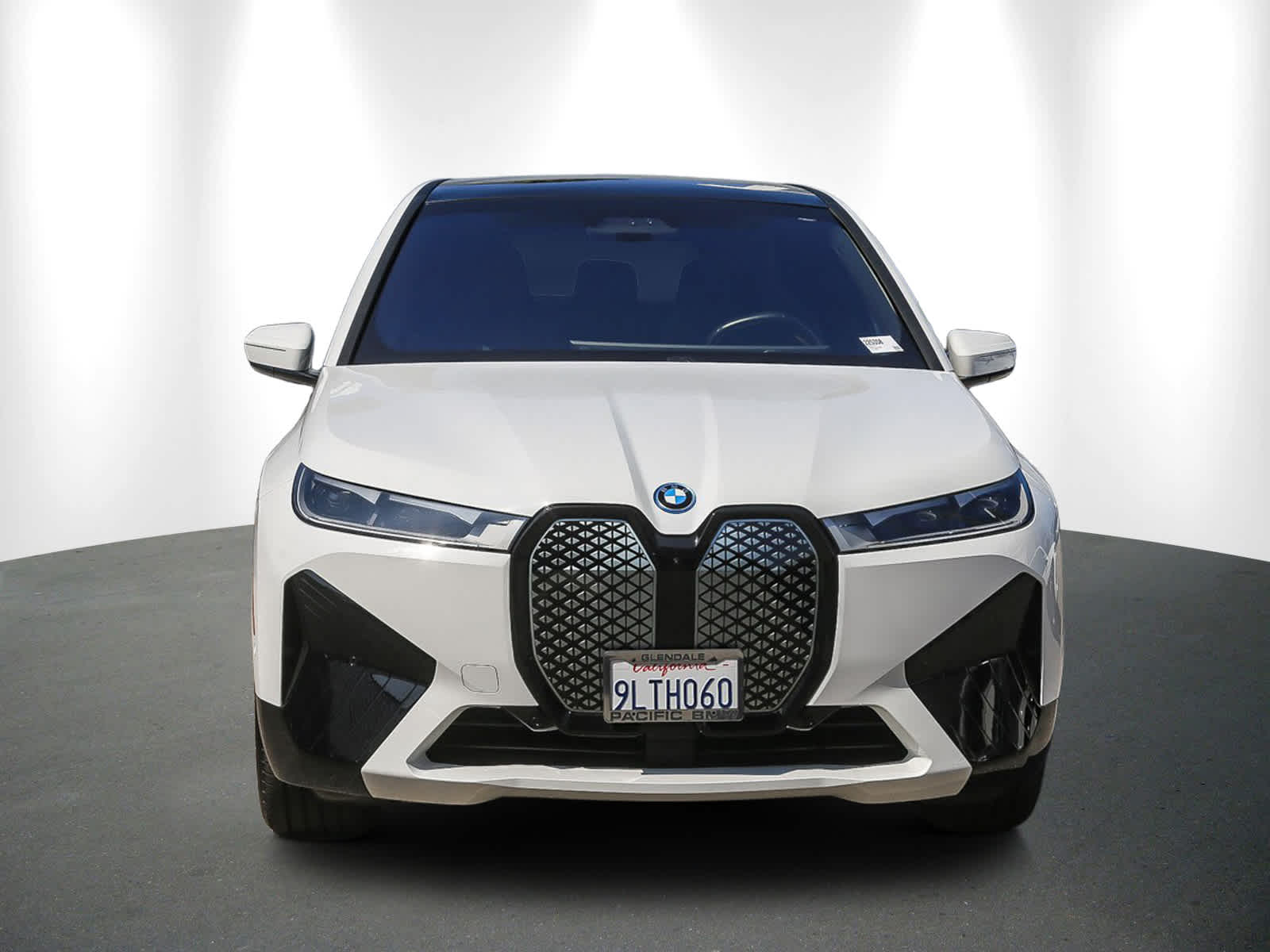 Used 2025 BMW iX Base with VIN WB523CF01SCS18843 for sale in Glendale, CA
