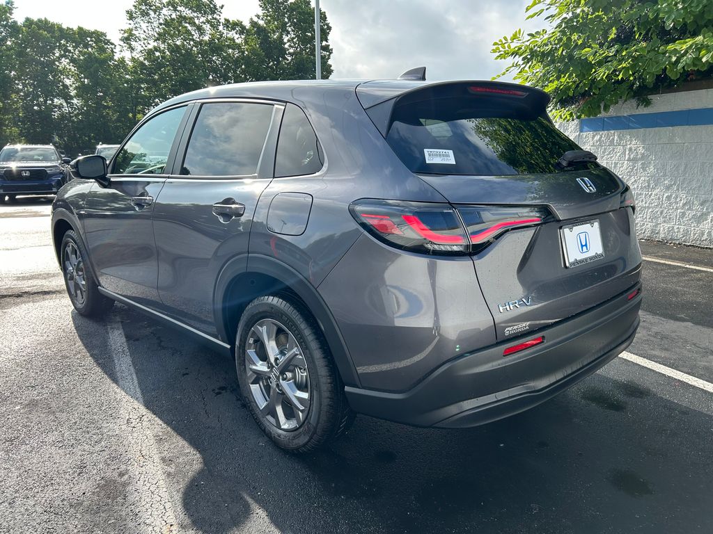 2026 Honda HR-V LX photo 3
