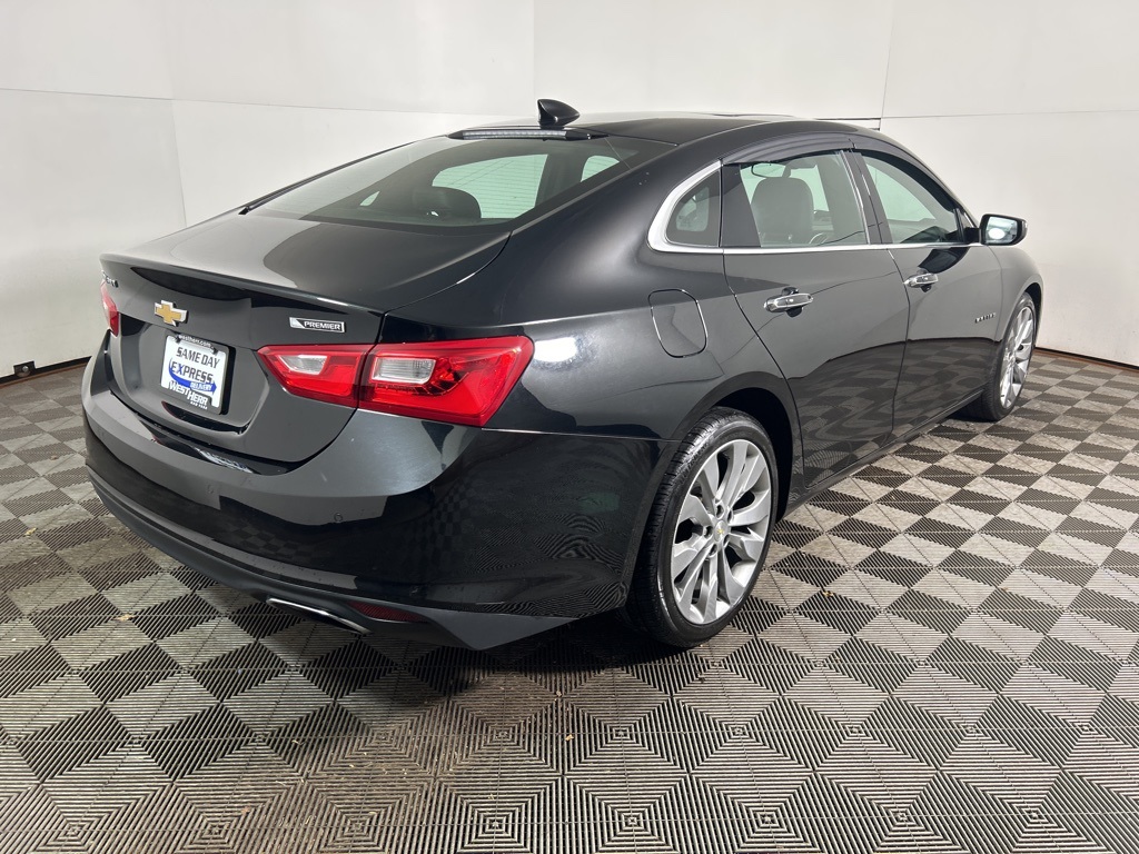 2018 Chevrolet Malibu Premier photo 6