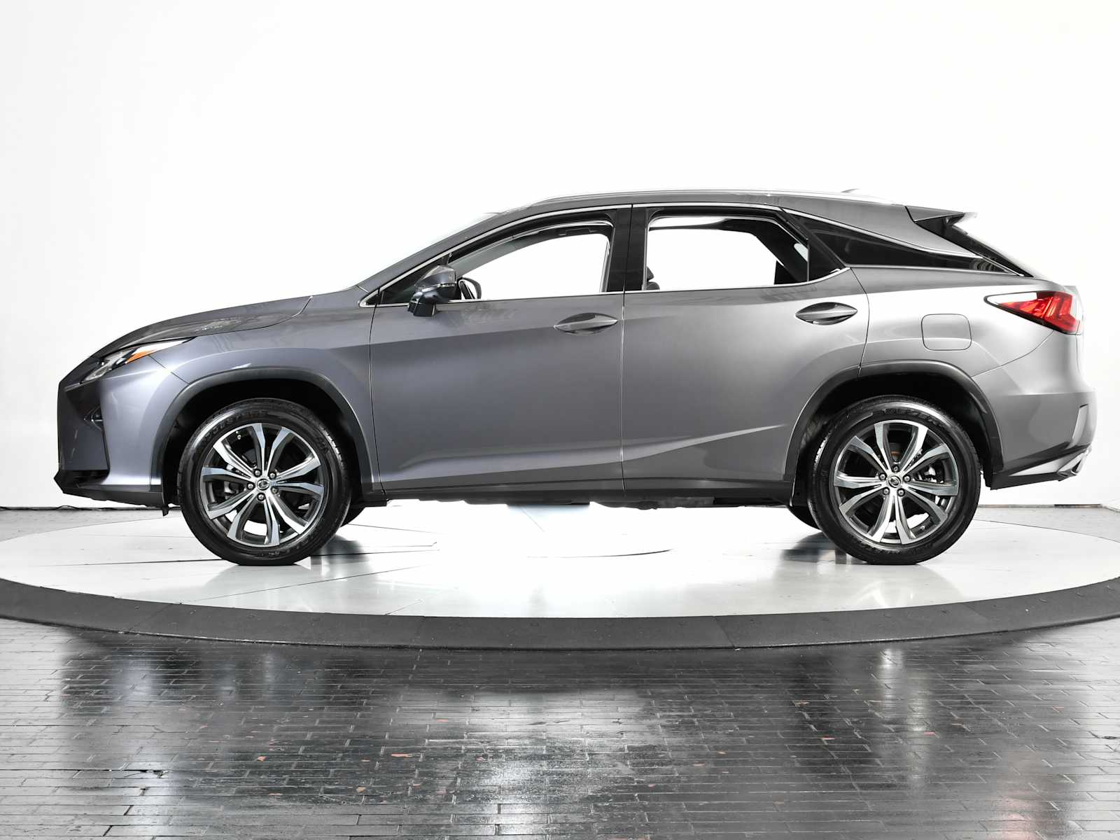 2019 Lexus RX 350 F SPORT photo 2