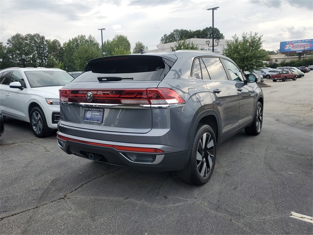 2024 Volkswagen Atlas Cross Sport SE Technology photo 4