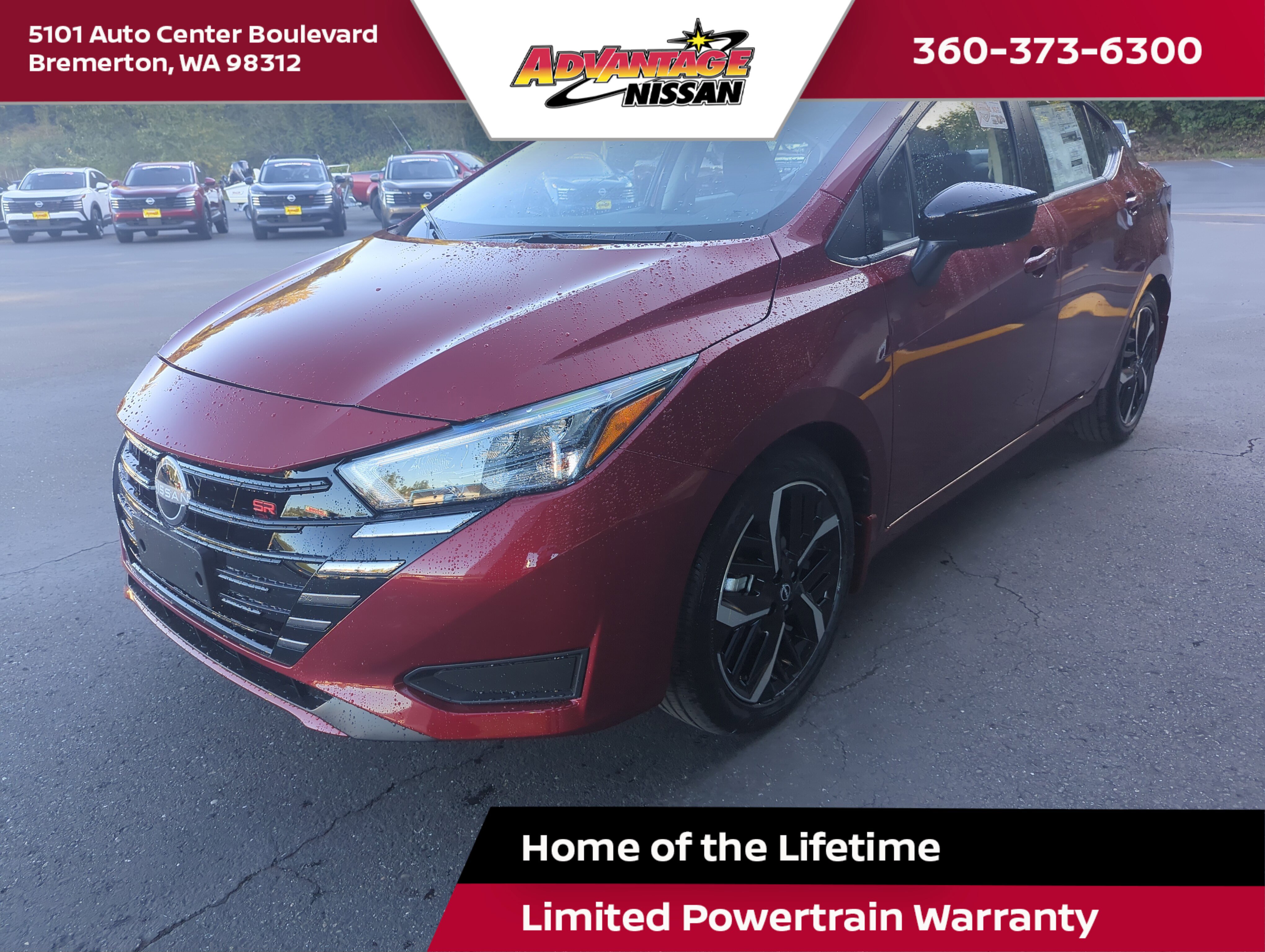 2025 Nissan Versa Sedan SR's photo