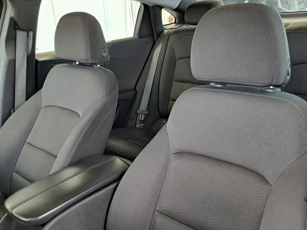 2023 Chevrolet Malibu 1LT photo 23