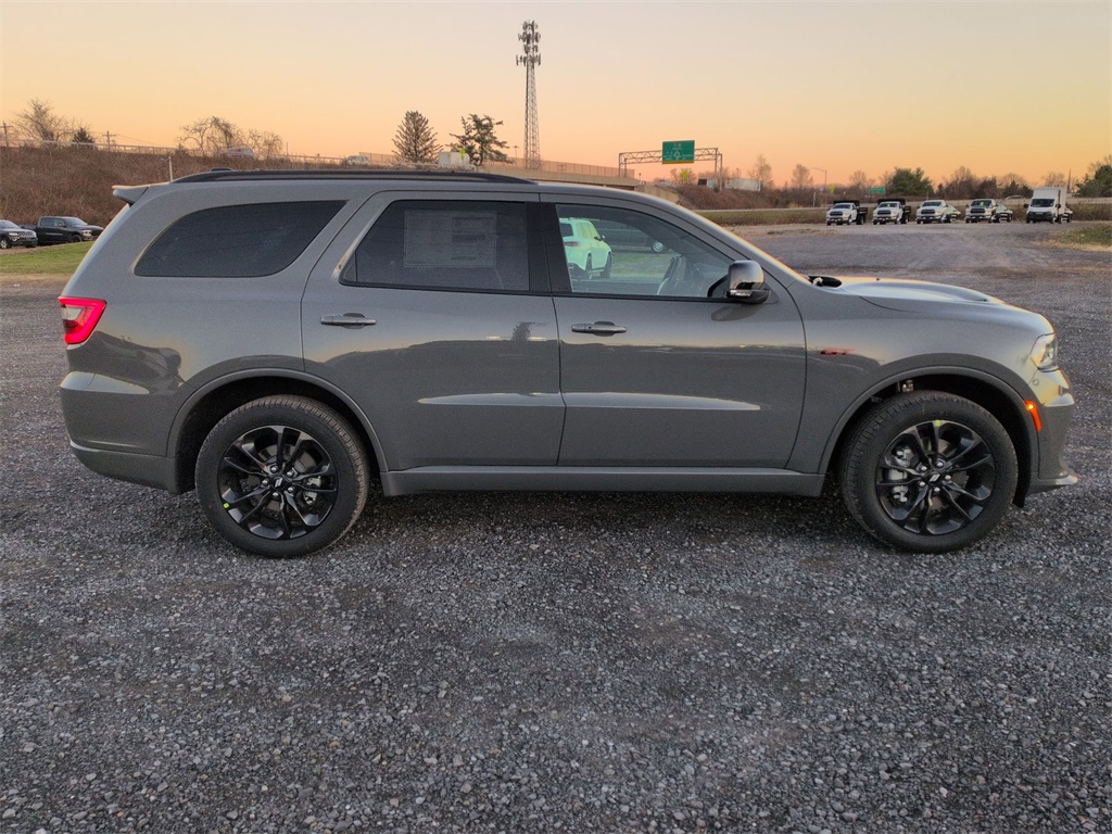 2026 Dodge Durango GT Plus photo 2