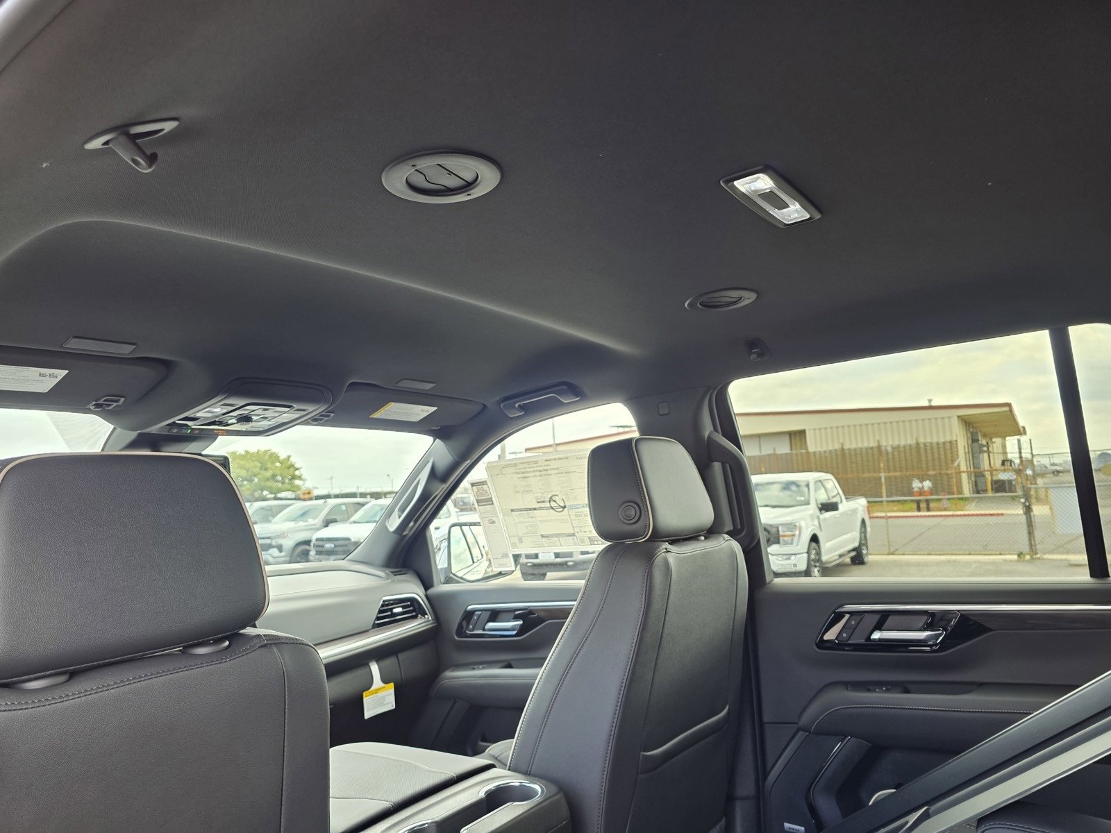 2026 Chevrolet Tahoe Premier photo 20