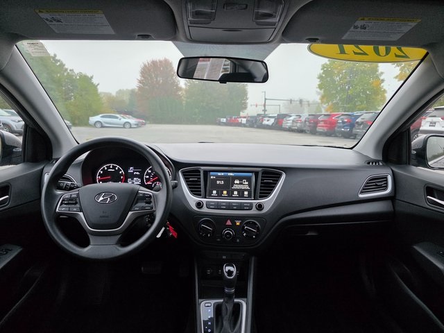 2021 Hyundai Accent SEL photo 17