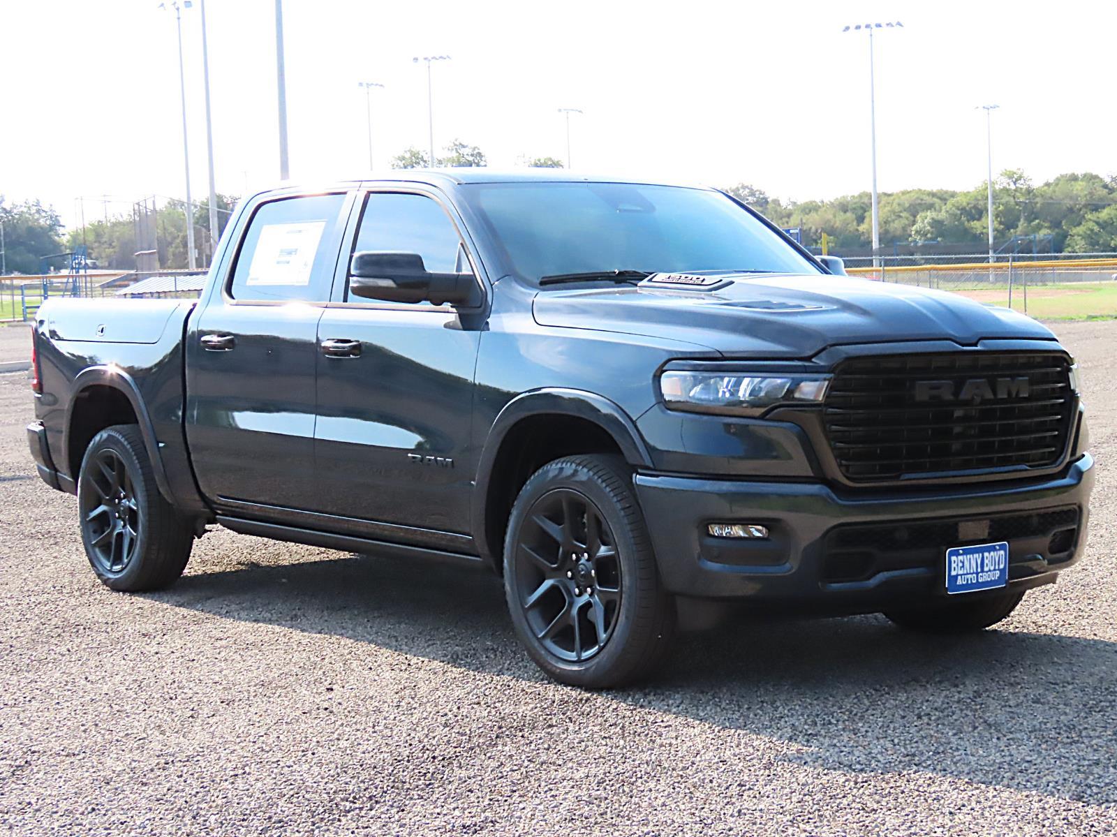 2026 Ram 1500 Laramie photo 4