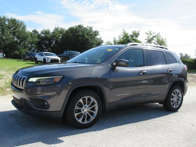 Used 2019 Jeep Cherokee Latitude Plus with VIN 1C4PJLLB3KD318703 for sale in Mount Dora, FL