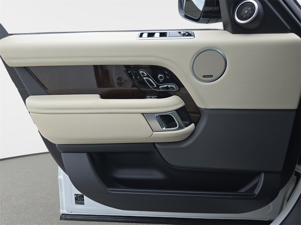 2021 Land Rover Range Rover HSE Westminster Edition photo 24