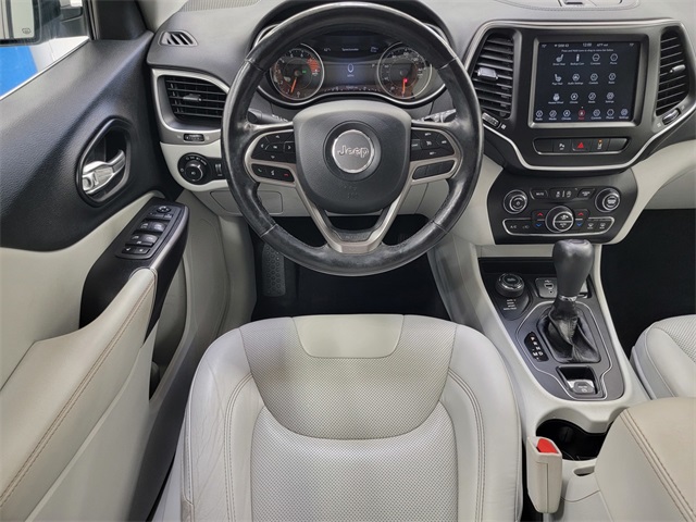 2021 Jeep Cherokee Latitude Lux photo 24