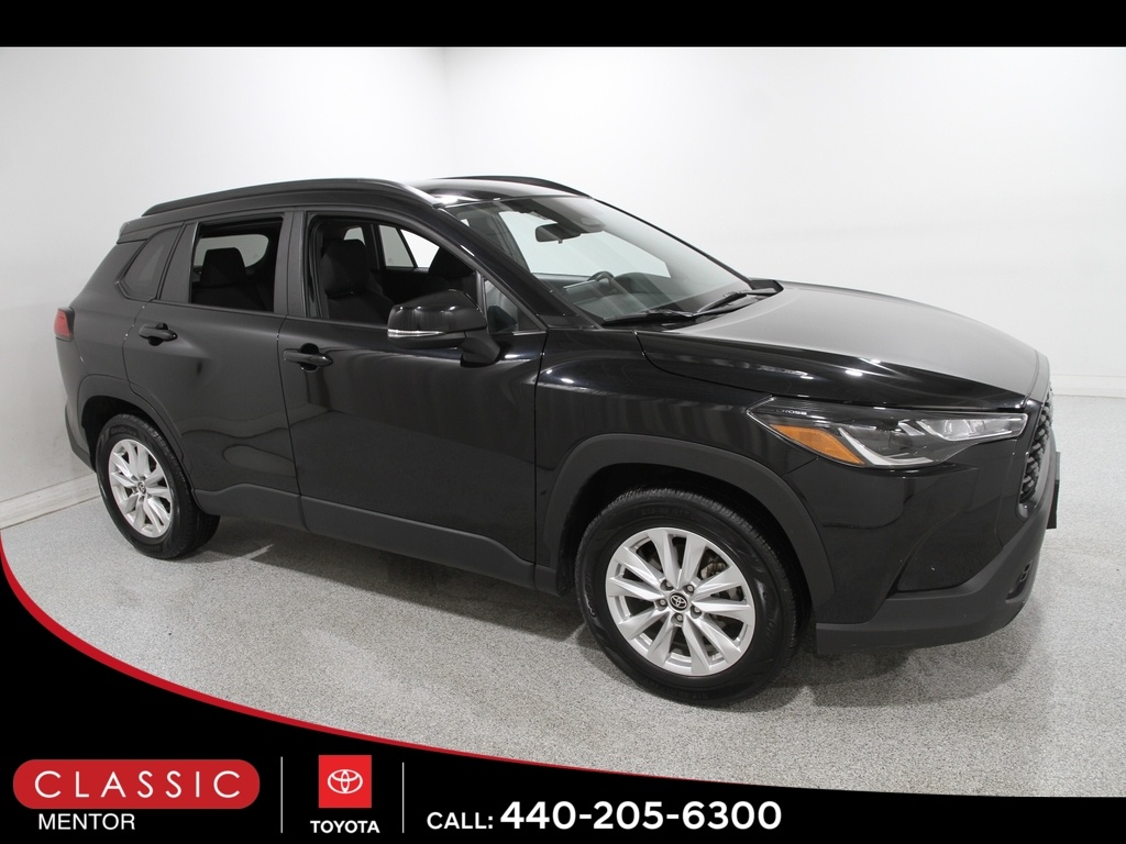 2024 Toyota Corolla Cross LE