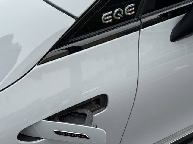 2024 Mercedes Benz EQE SUV AMG 4MATIC photo 5
