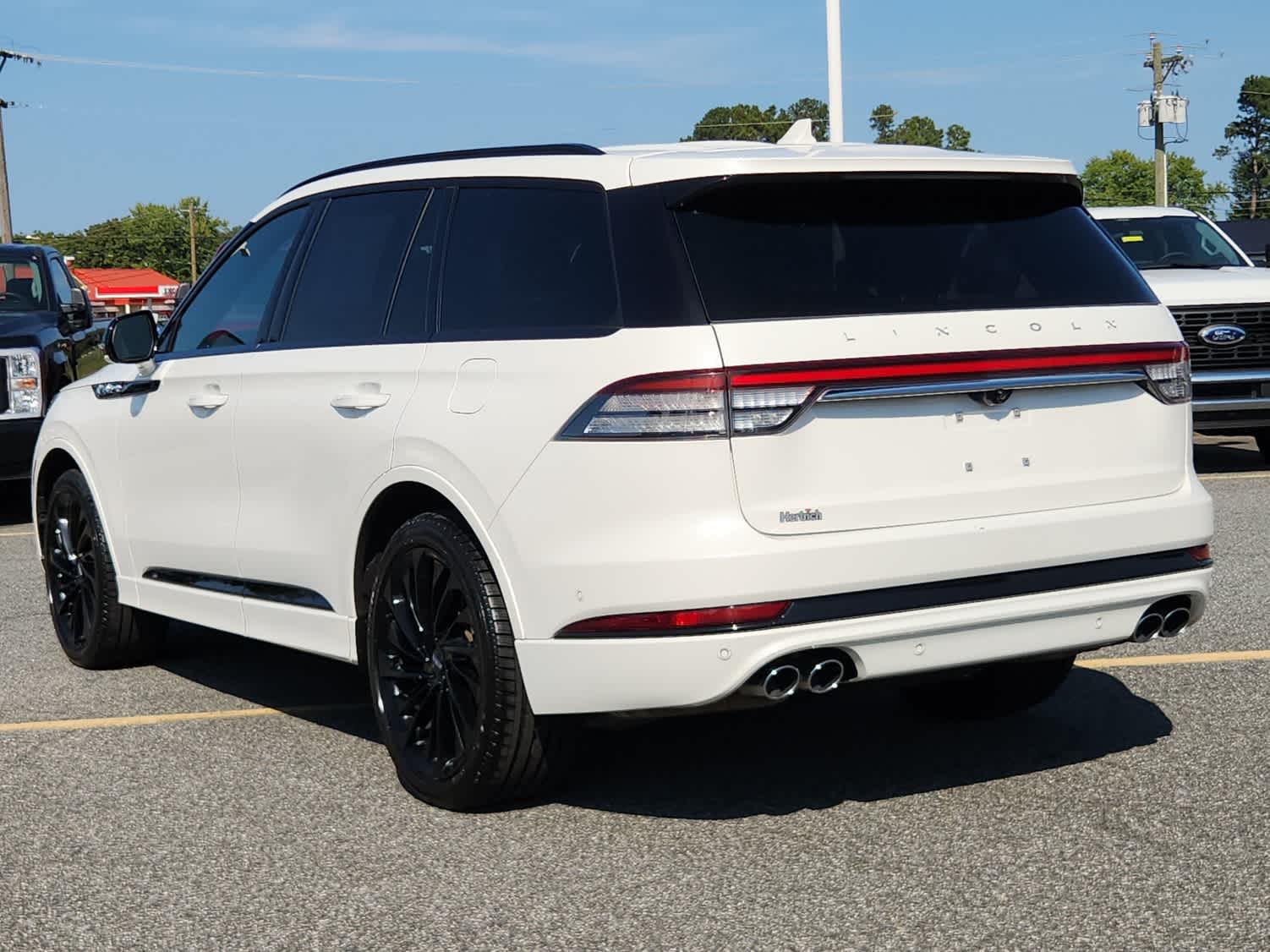 2022 Lincoln Aviator Reserve photo 4