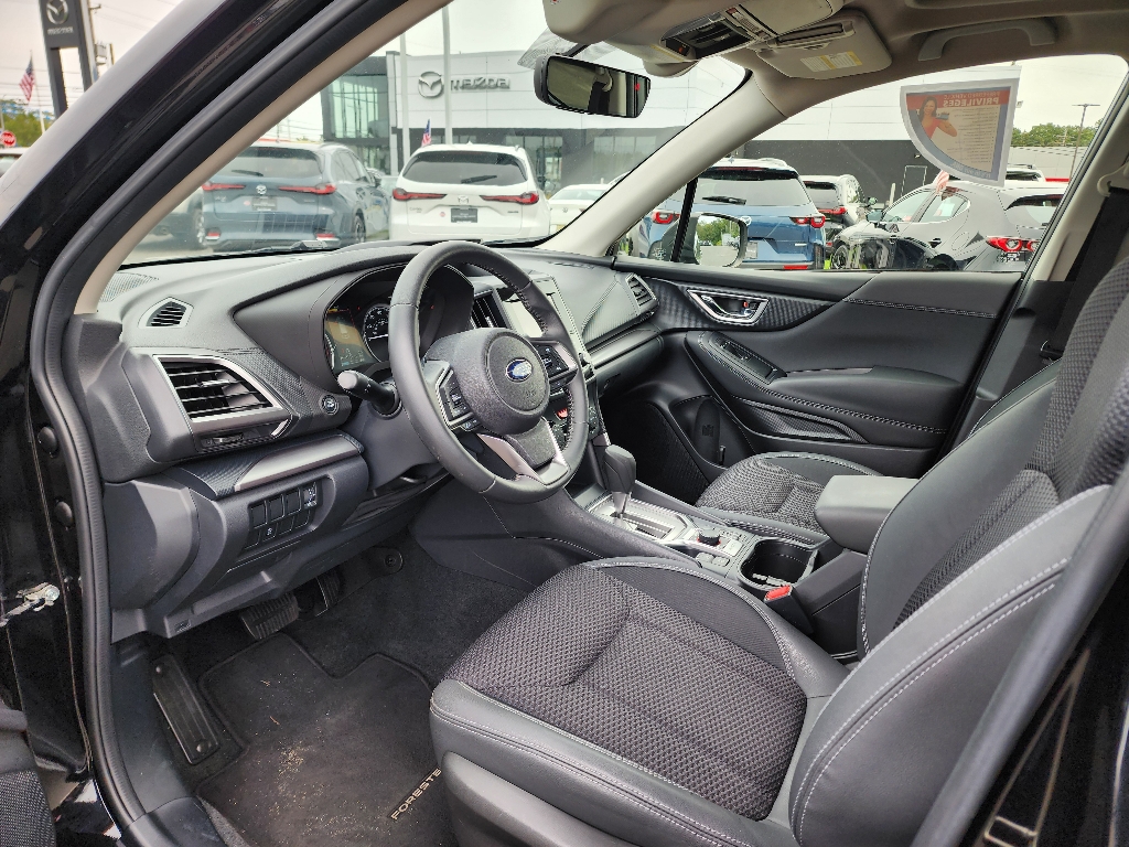 2019 Subaru Forester Premium photo 29