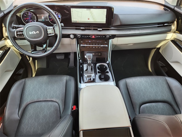 2023 Kia Carnival EX photo 24
