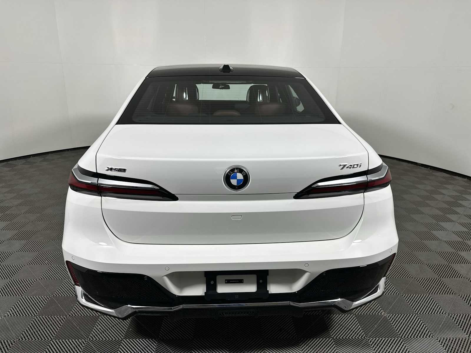 2026 Bmw 740i xDrive photo 2