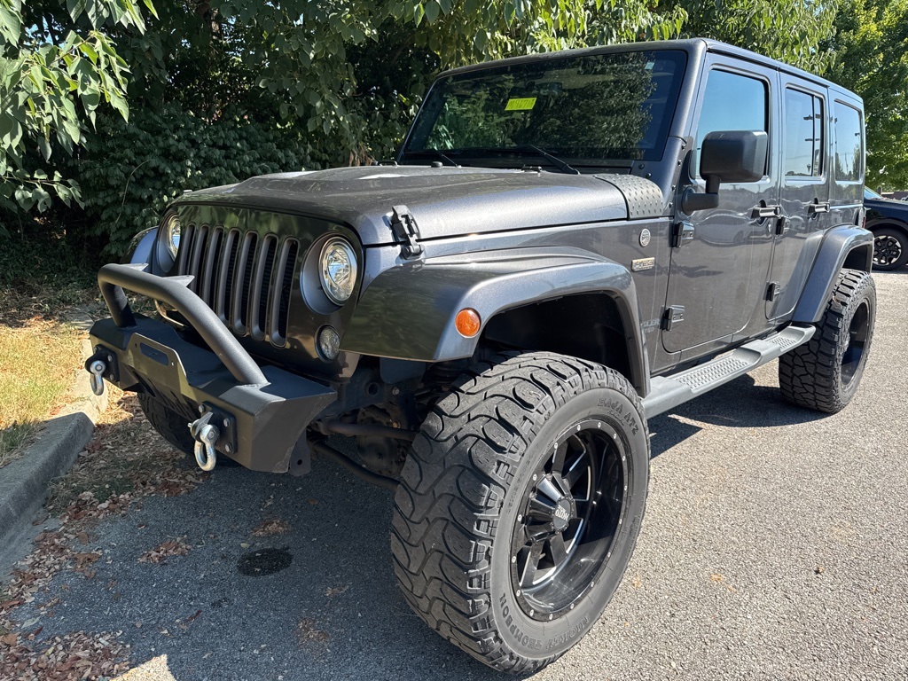 2017 Jeep Wrangler Unlimited Sahara photo 7