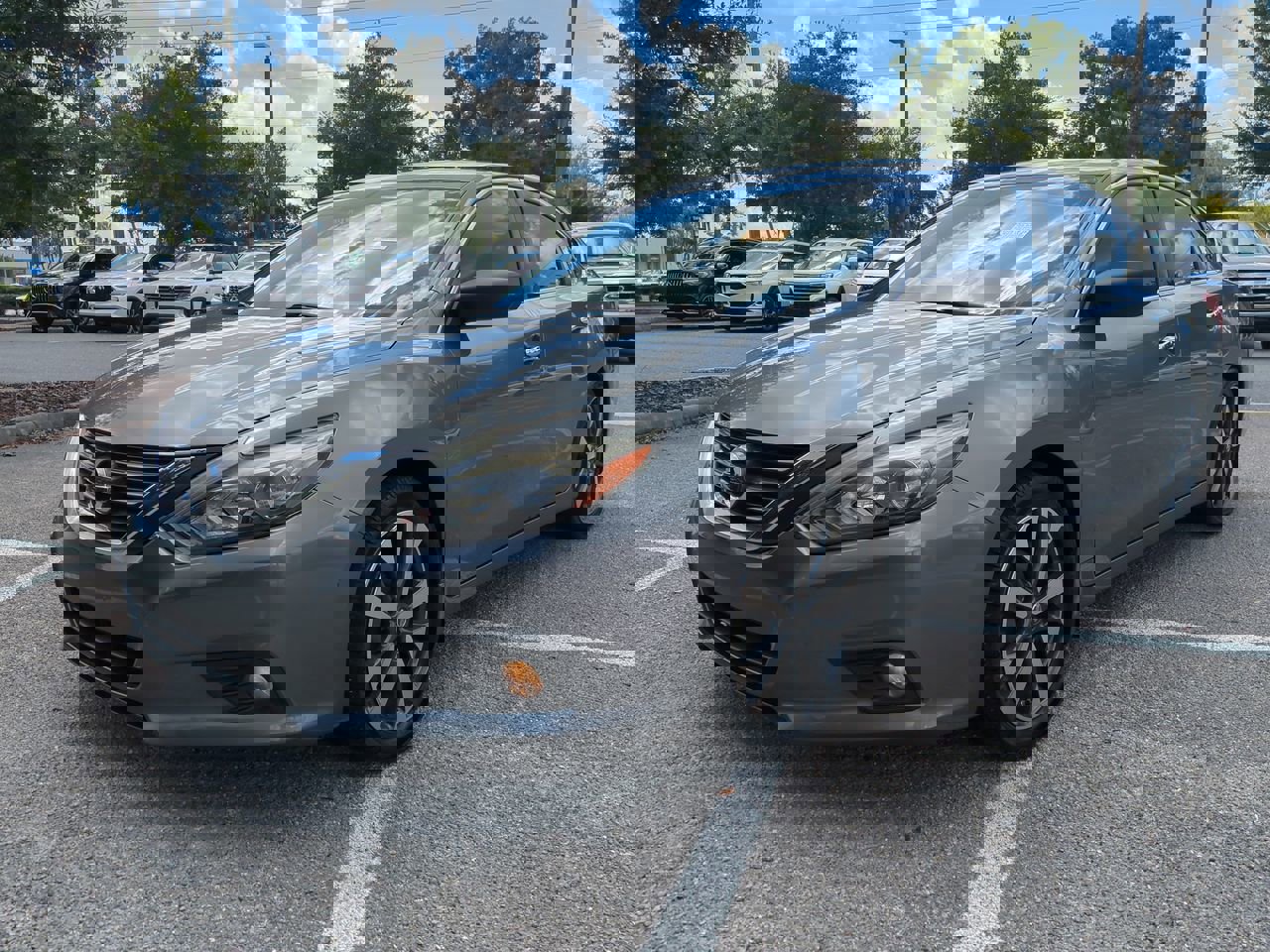 Used 2016 Nissan Altima SR with VIN 1N4AL3APXGC254399 for sale in Gainesville, FL