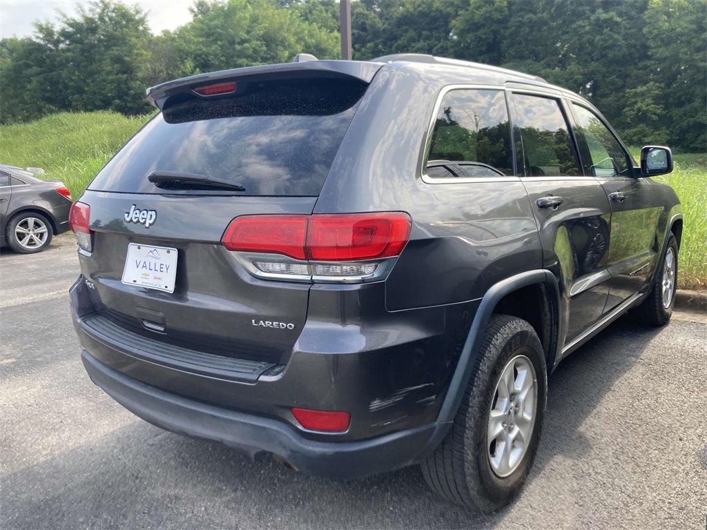 Used 2015 Jeep Grand Cherokee Laredo with VIN 1C4RJFAG4FC737096 for sale in Fayetteville, TN