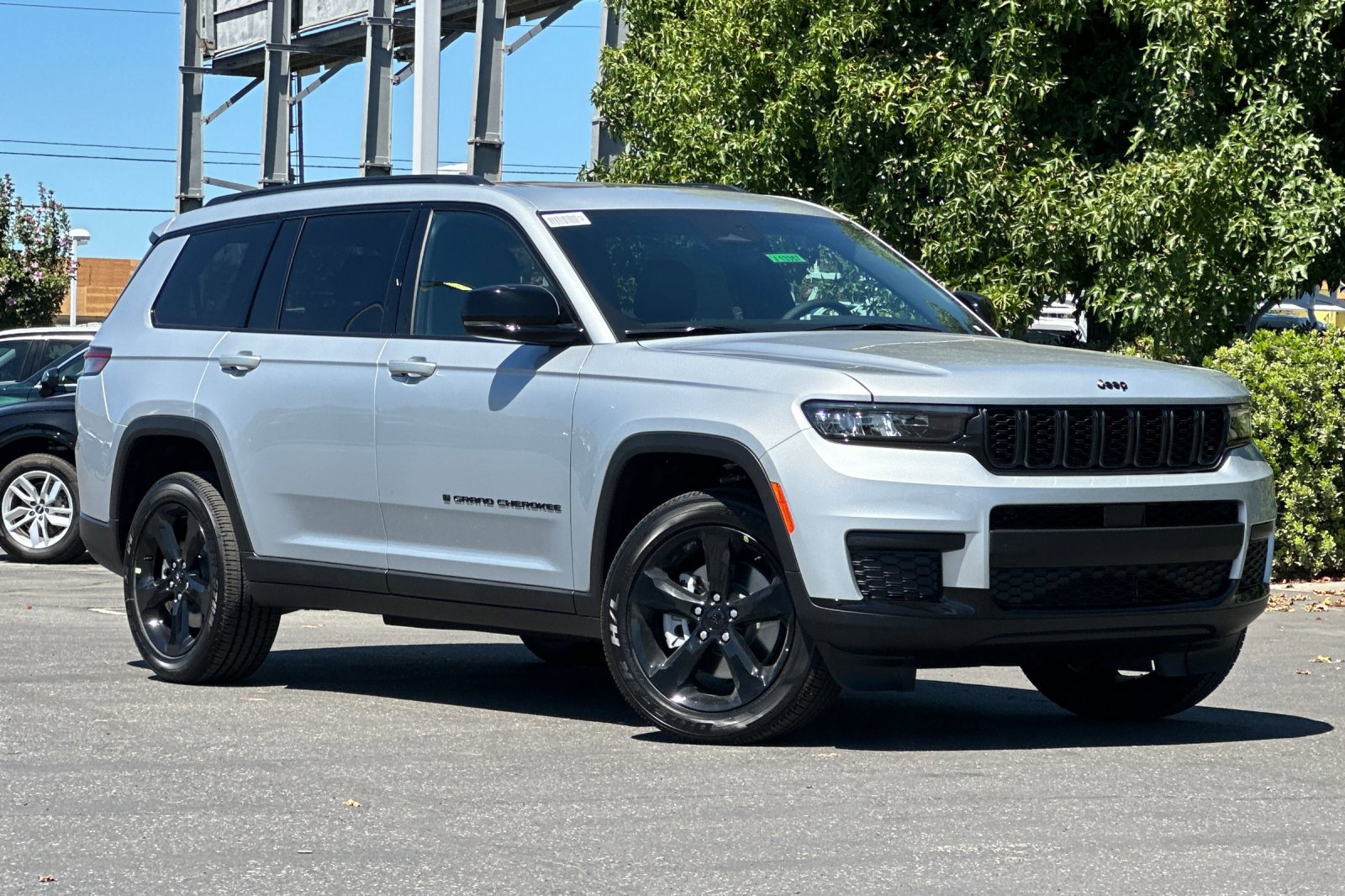 New 2025 Jeep Grand Cherokee L Altitude X Sport Utility in Modesto