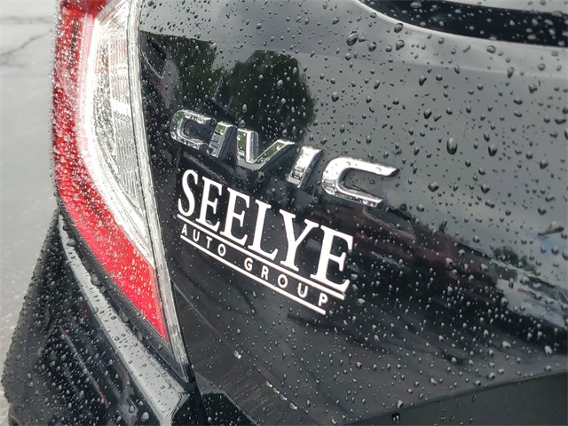 2018 Honda Civic Sport photo 7