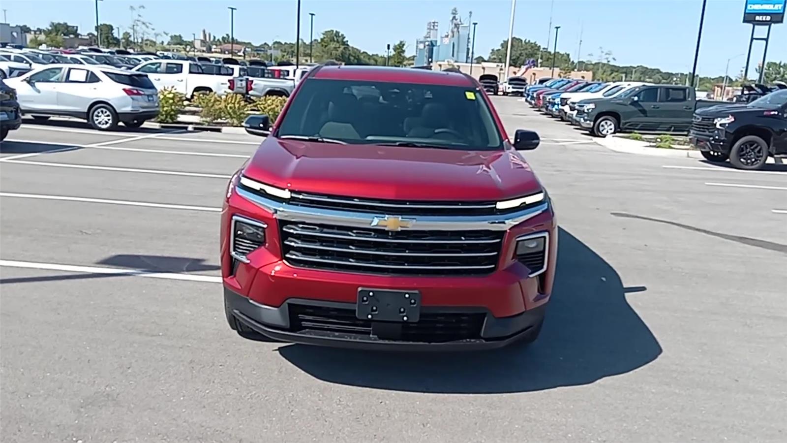 2026 Chevrolet Traverse photo 3