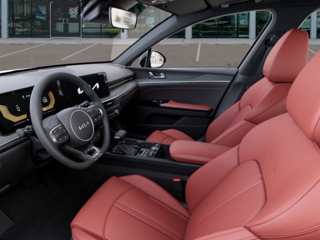 New 2025 Wolf Gray Kia GT-Line image 17