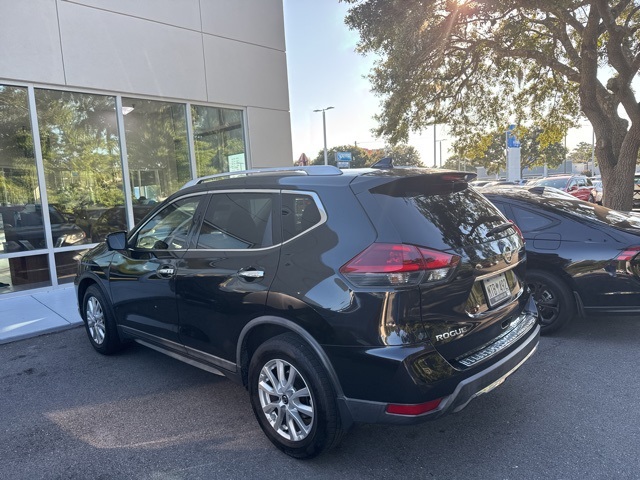 Used 2018 Nissan Rogue SV with VIN KNMAT2MT6JP572047 for sale in Savannah, GA
