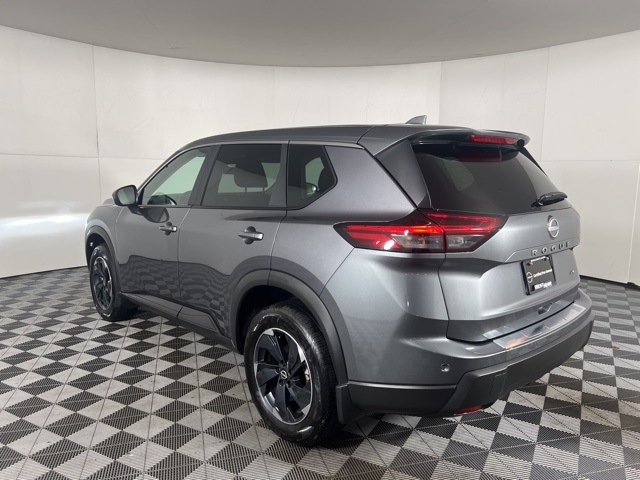 2025 Nissan Rogue SV photo 3
