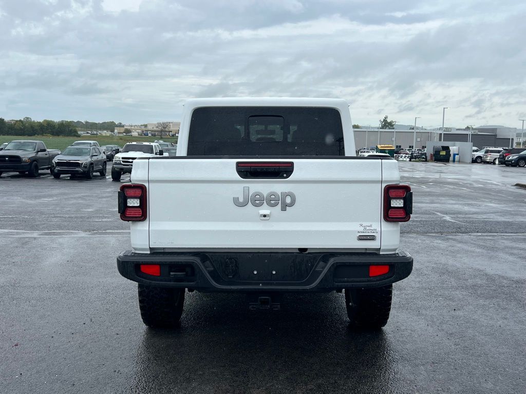 2021 Jeep Gladiator Overland photo 5