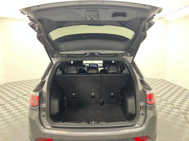 2023 Jeep Compass Limited photo 35