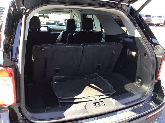 2022 Ford Explorer XLT photo 24