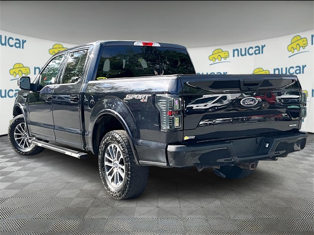 2020 Ford F-150 XLT photo 2