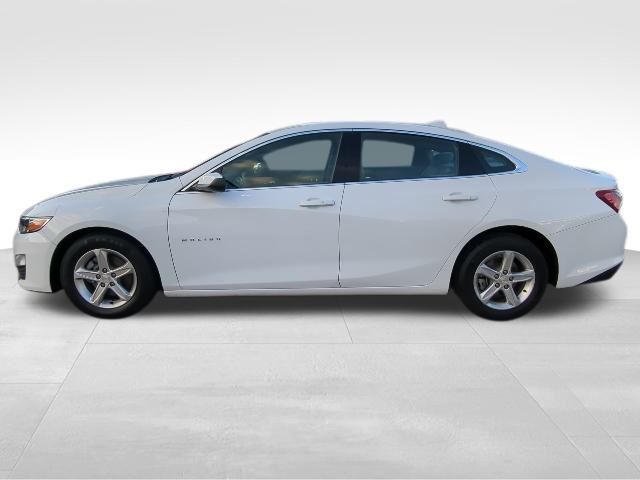 2022 Chevrolet Malibu 1LT photo 4