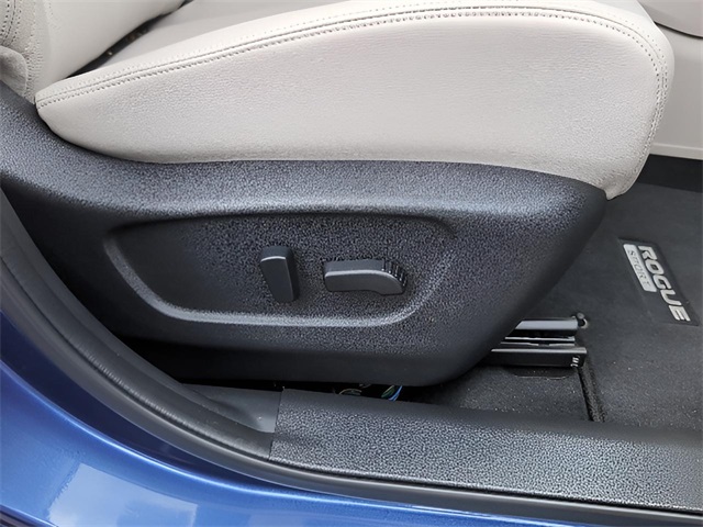 2021 Nissan Rogue Sport SL photo 35