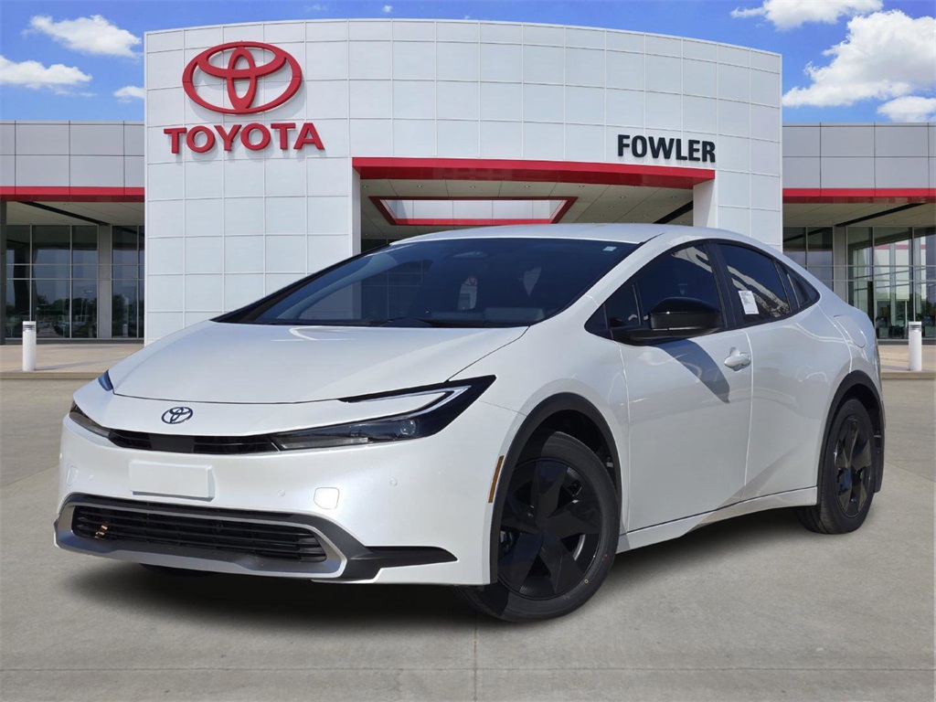 2026 Toyota Prius SE's photo
