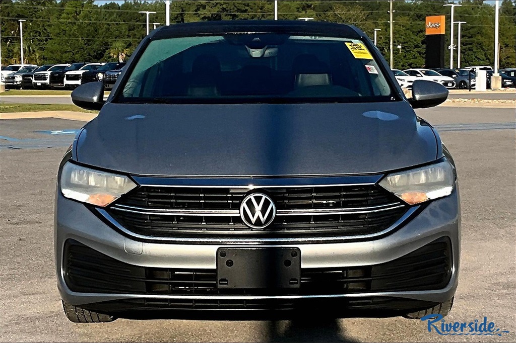 3VW7M7BU0NM010881