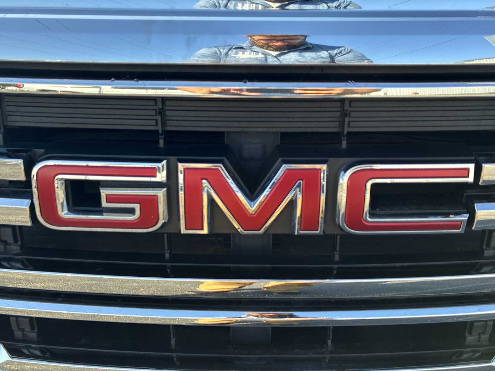 2020 Gmc Acadia SLE photo 27