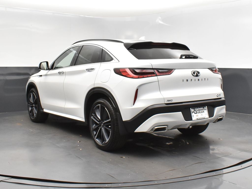2025 Infiniti QX55 Sensory photo 5