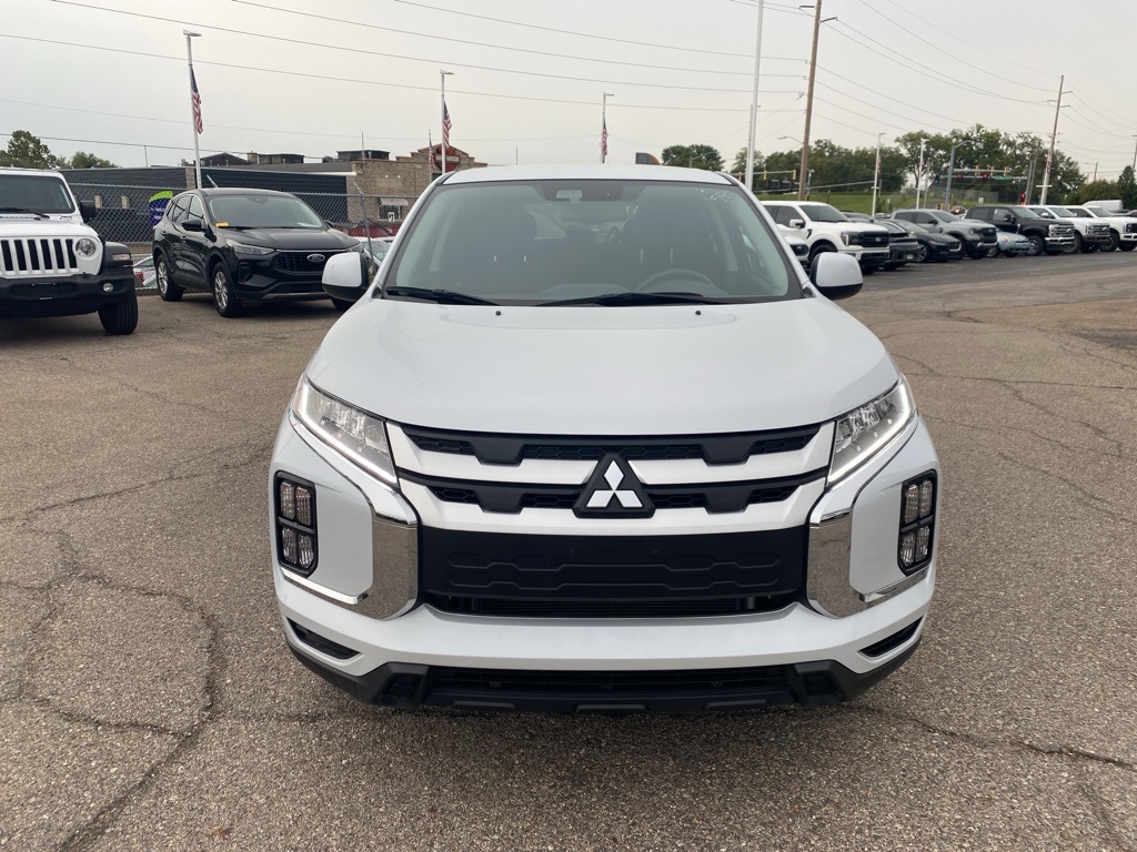 Used 2023 Mitsubishi Outlander Sport ES with VIN JA4ARUAU1PU015493 for sale in Kansas City