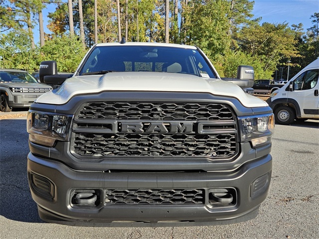 2024 Ram 3500 Tradesman photo 2