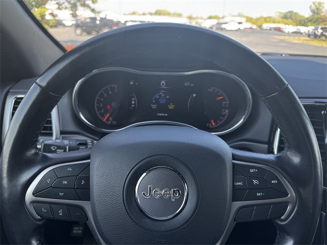 2020 Jeep Grand Cherokee Laredo photo 22