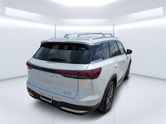 2026 Infiniti QX60 Luxe photo 3