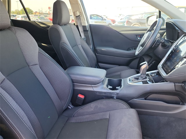 2020 Subaru Outback Premium photo 17