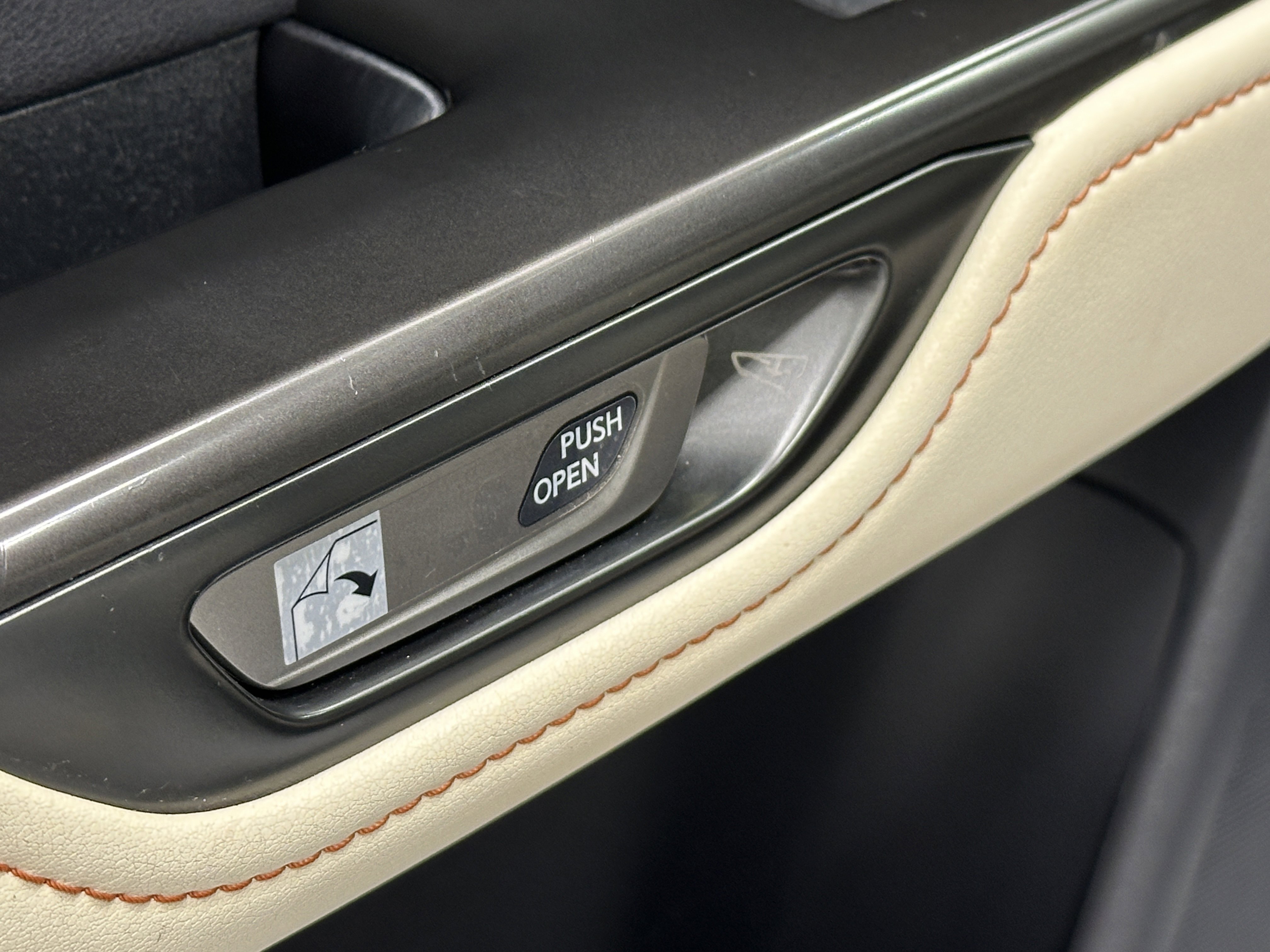 2022 Lexus NX 350 Premium photo 9